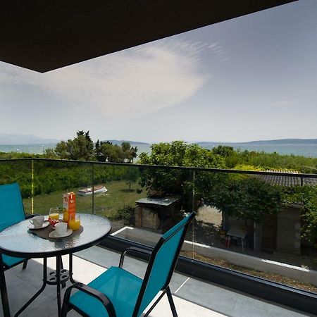 Vacation On Apartments Kastela Exterior photo