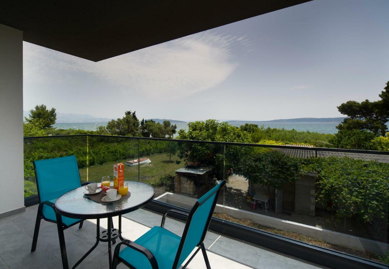 Vacation On Apartments Kastela Exterior photo